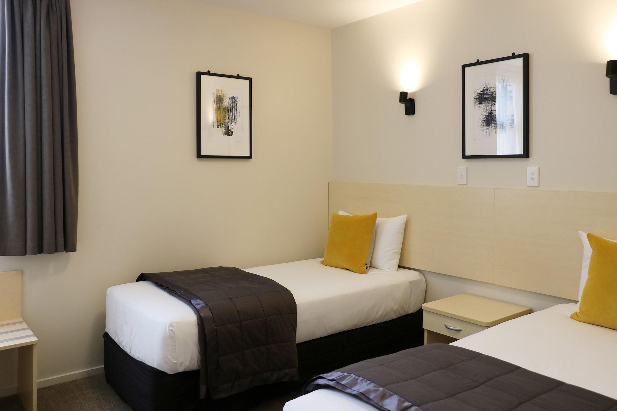 The Victoria Hotel 4*