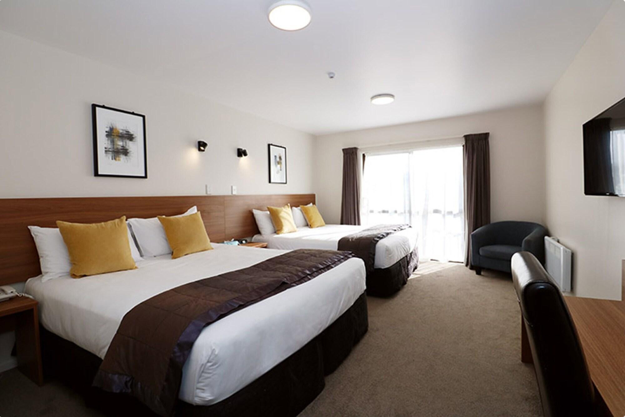The Victoria Hotel 4*