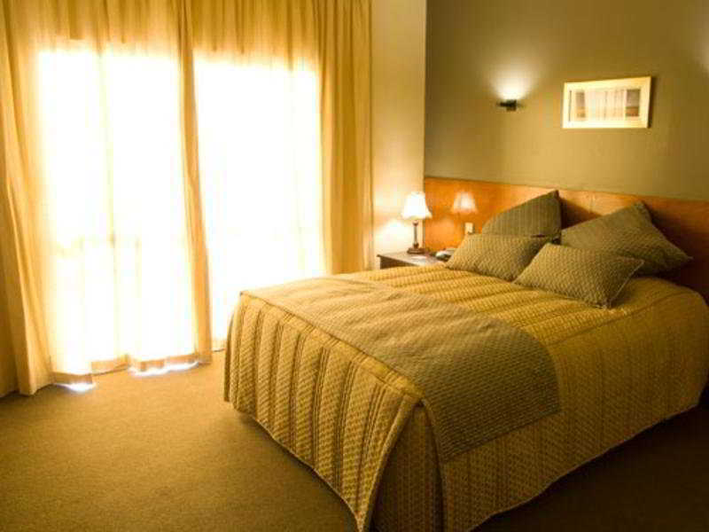 The Victoria Hotel Dunedin